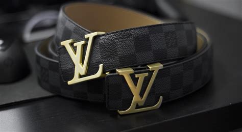 louis vuitton mens belt sale|louis vuitton gucci belt men.